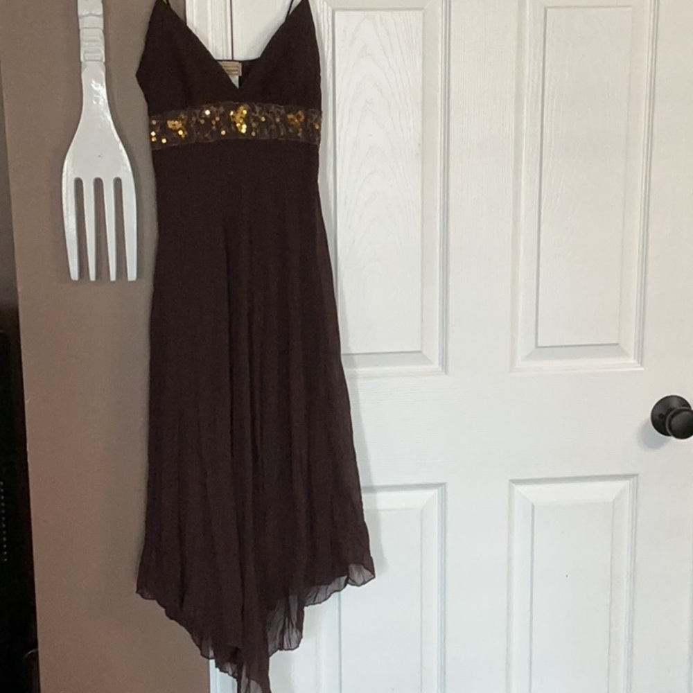 Elegant Brown Evening Dress with Gold Accents y2k